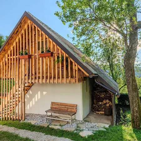 Nature Hideaway Homes With Sauna - One Bedroom بيت للعطل