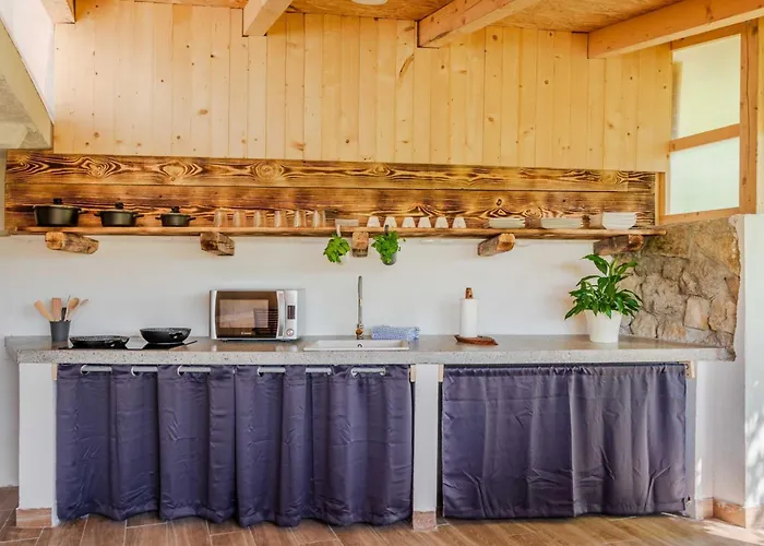 بيت للعطل Nature Hideaway Homes With Sauna - One Bedroom Slap ob Idrijci