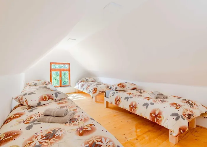 Nature Hideaway Homes With Sauna - One Bedroom Vakantiehuis *