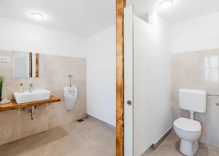 Nature Hideaway Homes With Sauna - One Bedroom