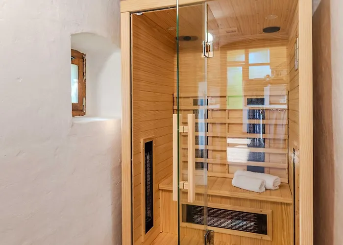 Nature Hideaway Homes With Sauna - One Bedroom