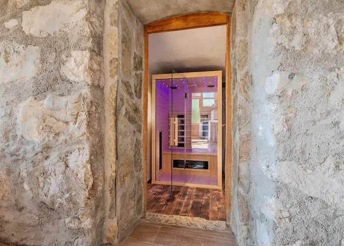 Nature Hideaway Homes With Sauna - One Bedroom * Slap ob Idrijci